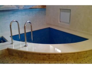 Eckbadewanne PREMIUM 1,3 x 1,2 m