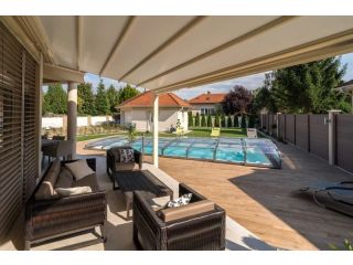 PREMIER Light Schwimmbecken – für ein 3x6 m großes Schwimmbecken